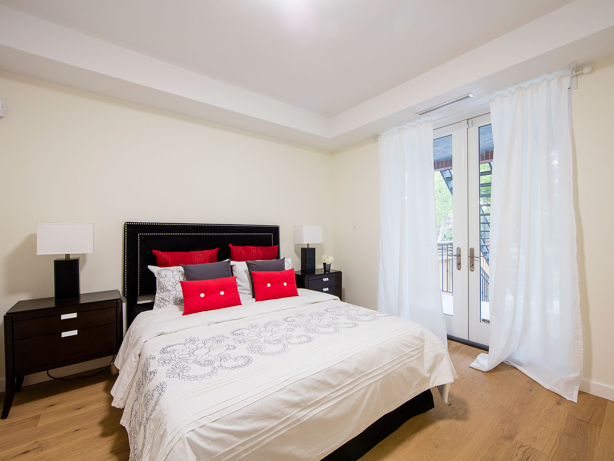 137 High Park Avenue, Toronto, ON M6P 2S3