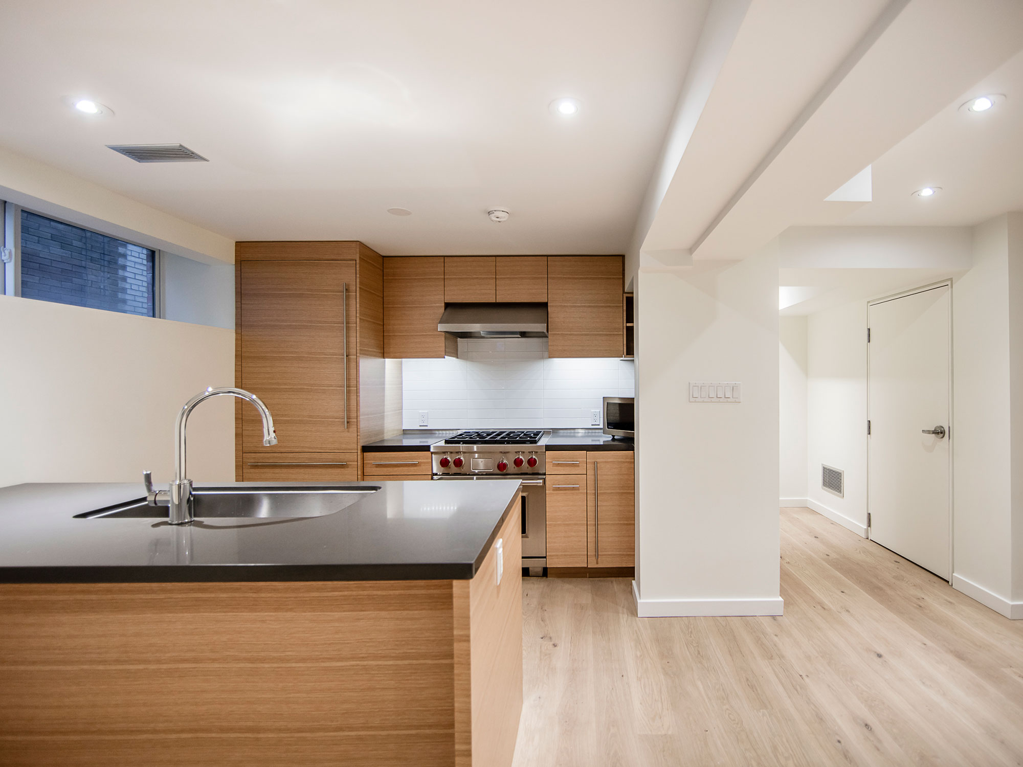 137 High Park Avenue, Toronto, ON M6P 2S3
