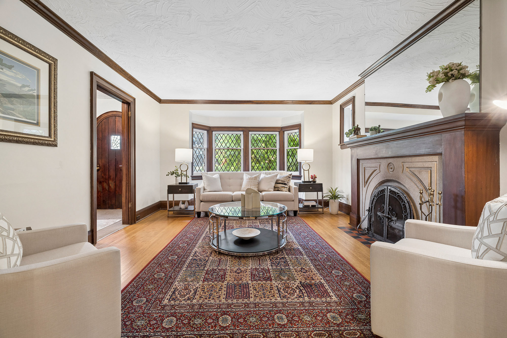 87 Riverview Gardens, Toronto, ON M6S 4E7