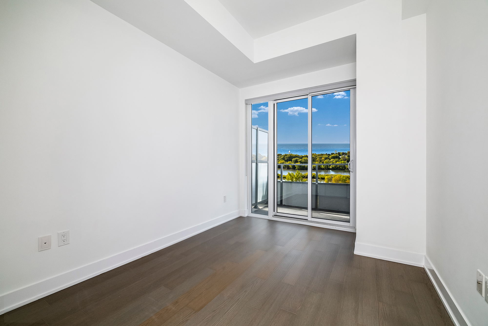 20 Shore Breeze Drive Suite 1002