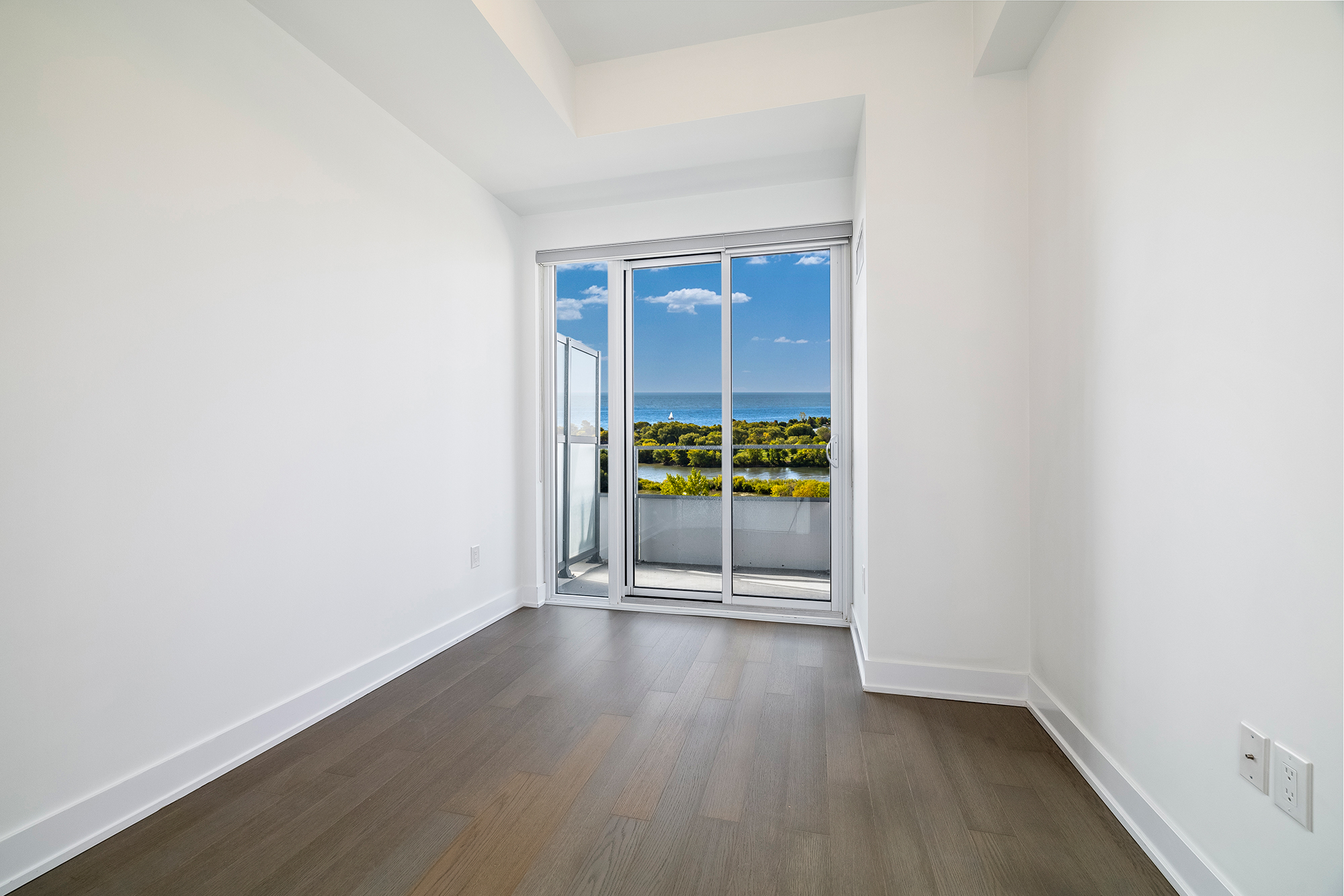 20 Shore Breeze Drive Suite 1002