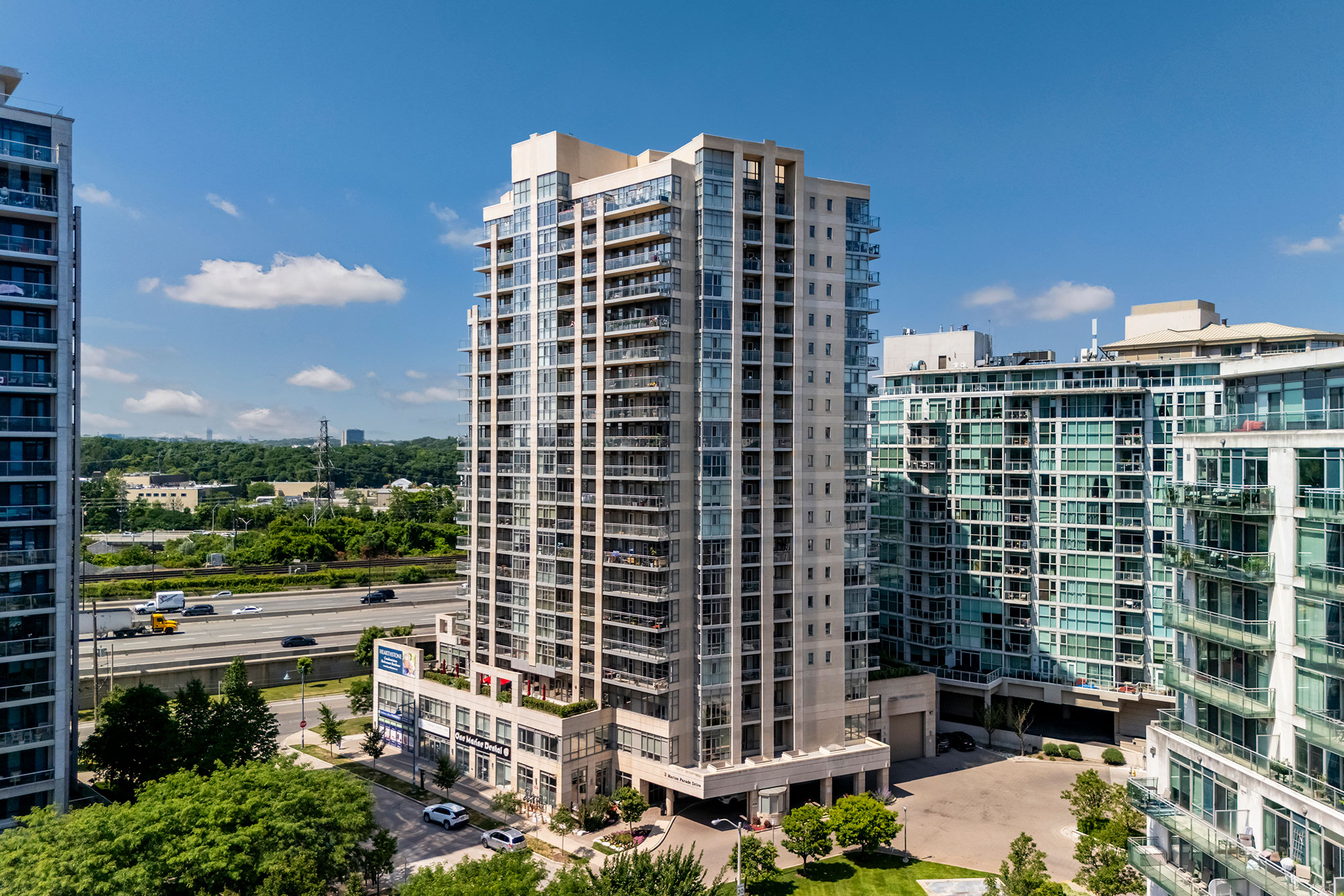 3 Marine Parade Suite 1802