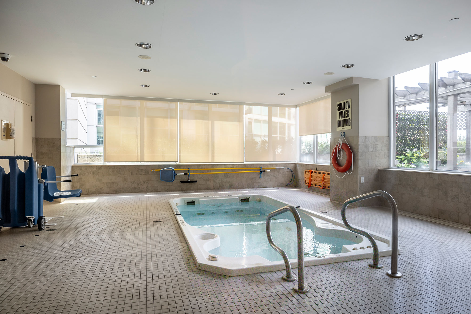 3 Marine Parade Suite 1802