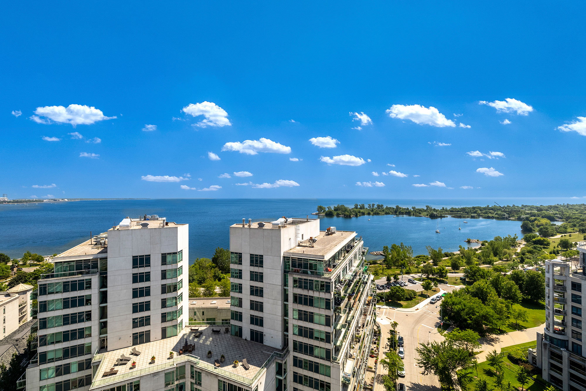 3 Marine Parade Suite 1802