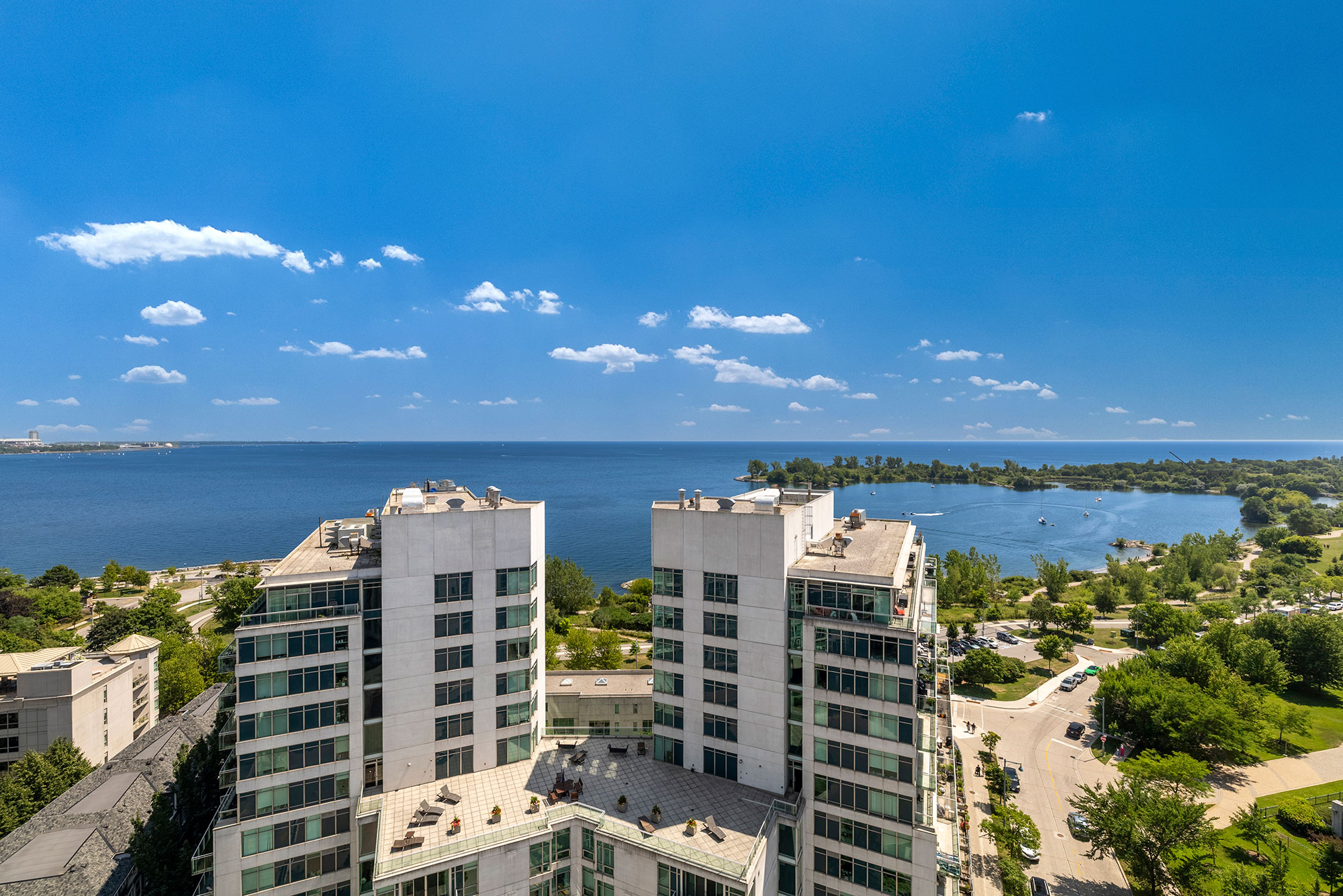 3 Marine Parade Suite 1802