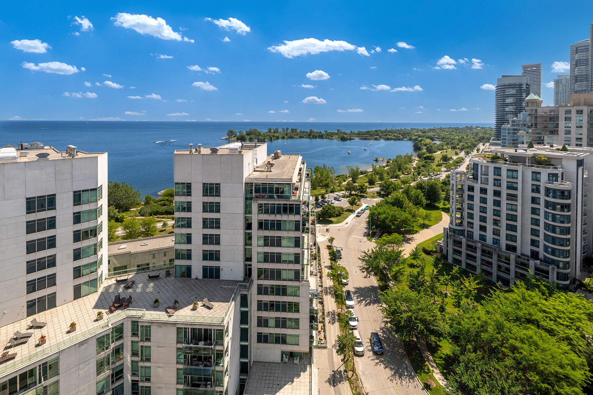 3 Marine Parade Suite 1802