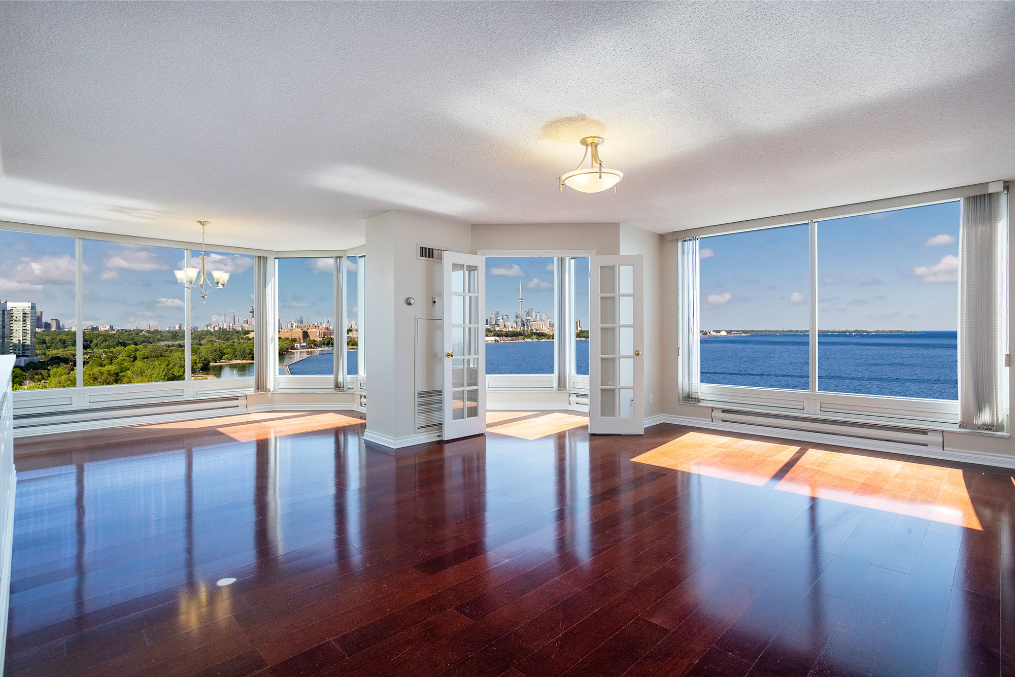 Palace Place Suite 1503