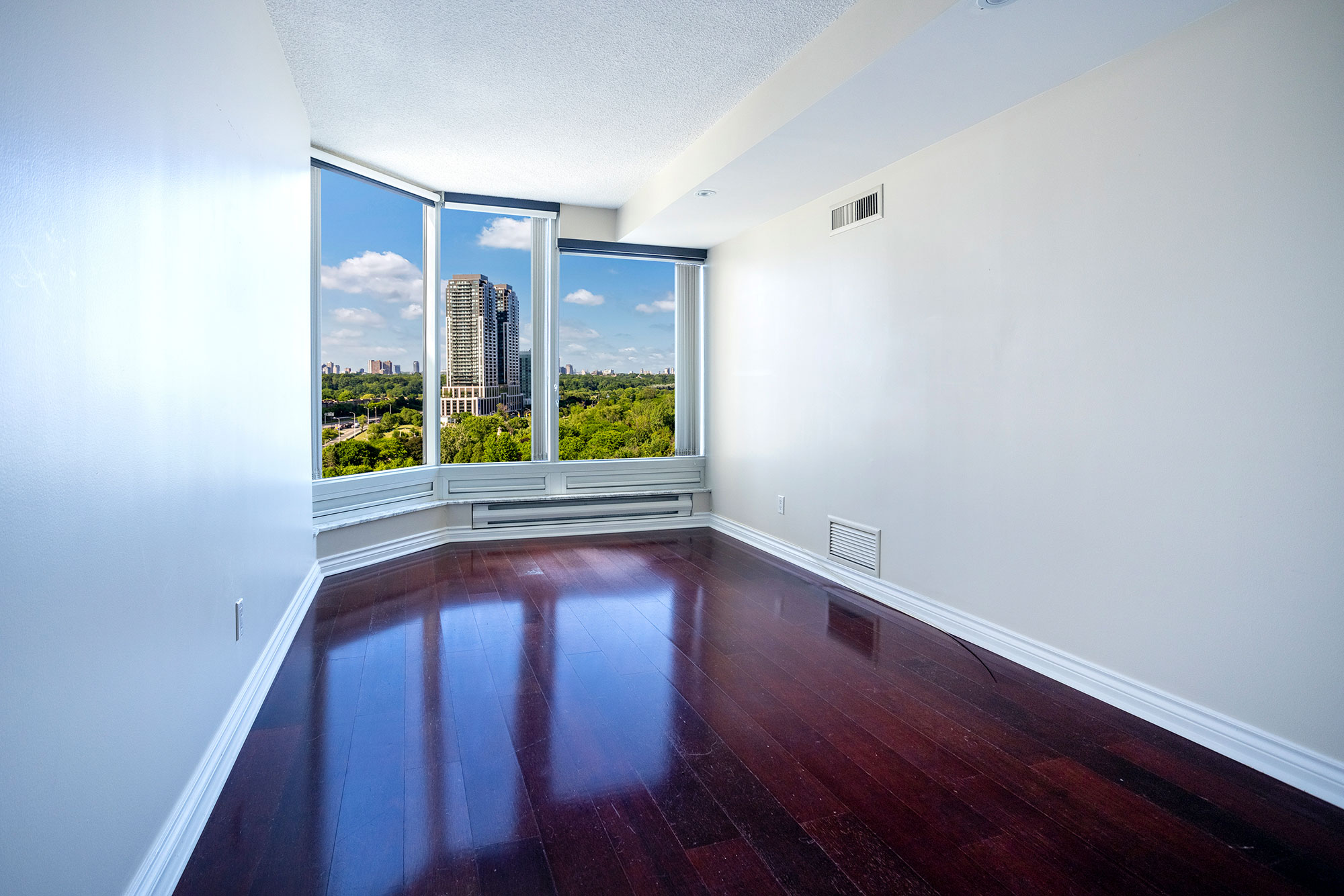 Palace Place Suite 1503