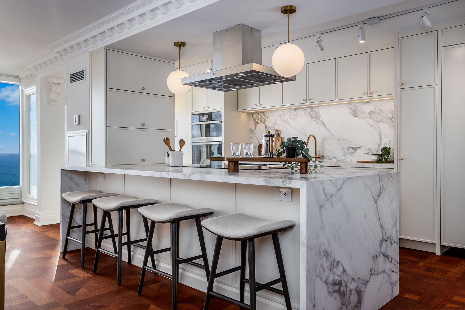 Palace Place Suite 3501