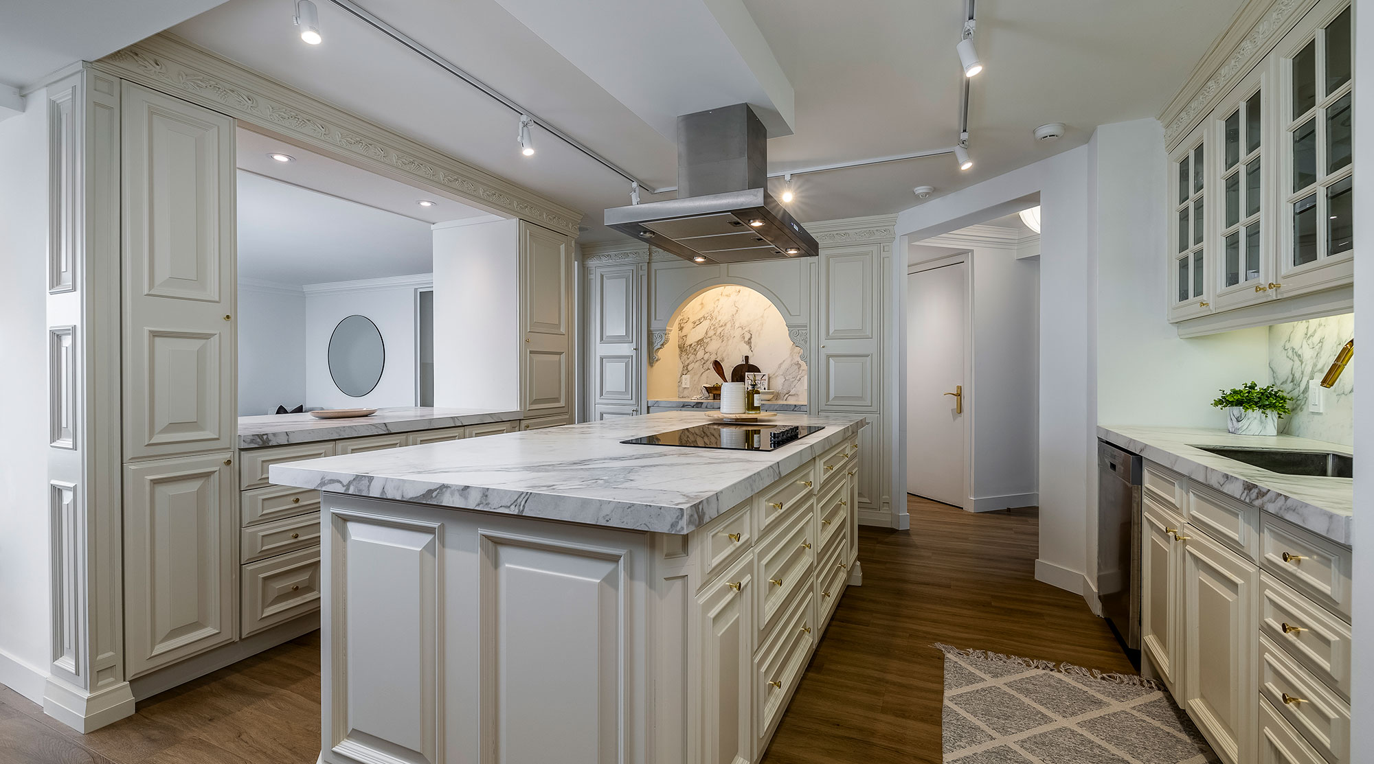 Palace Place Suite 3502