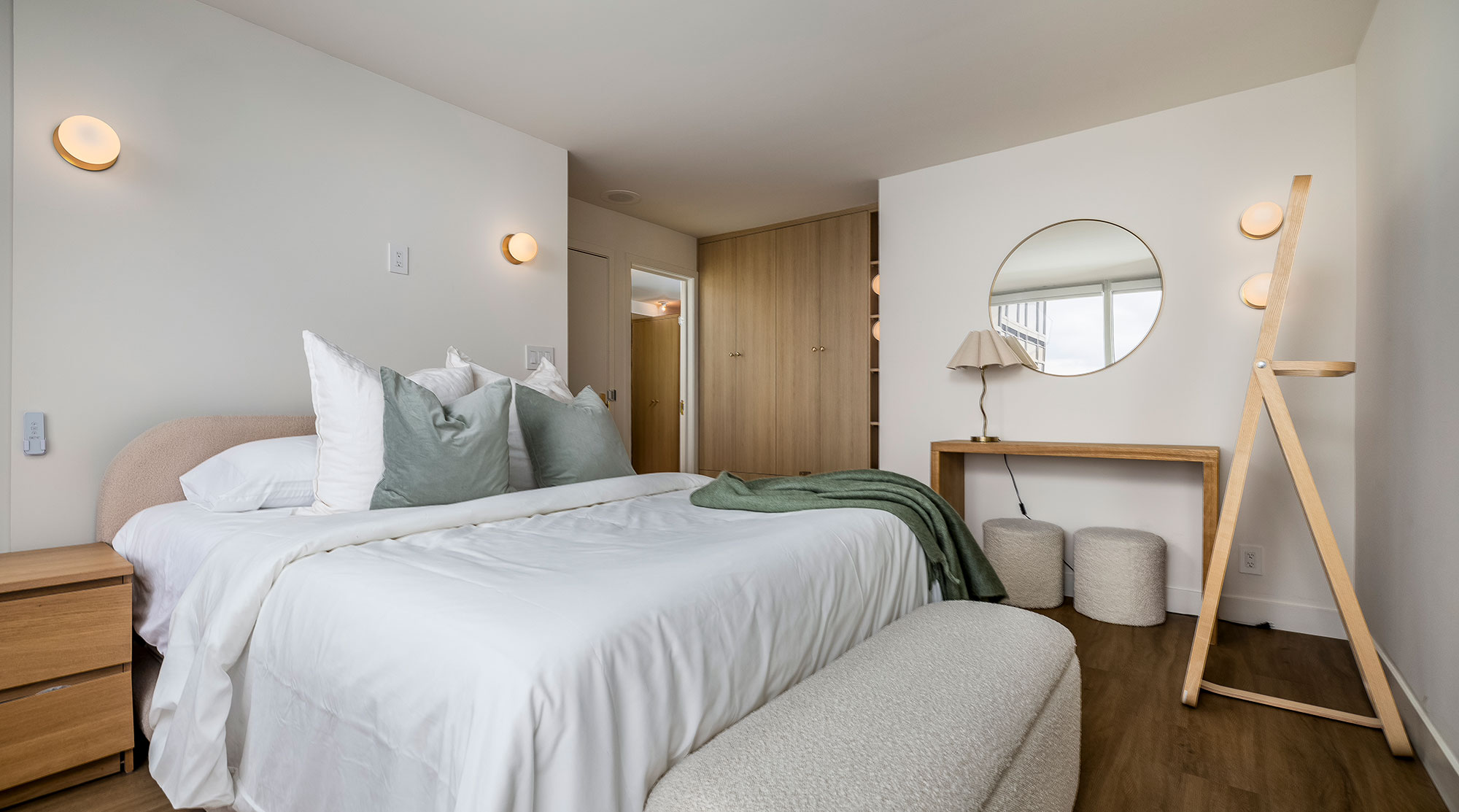 Palace Place Suite 3502