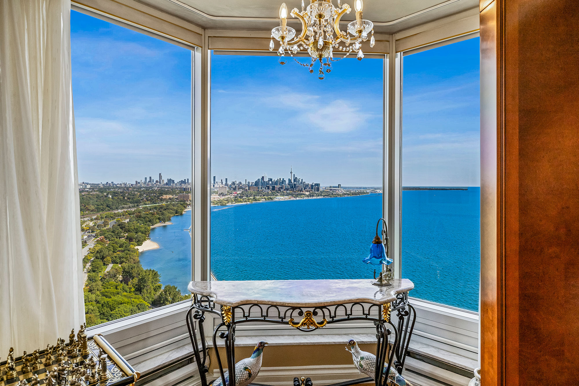 Palace Place Suite 3801