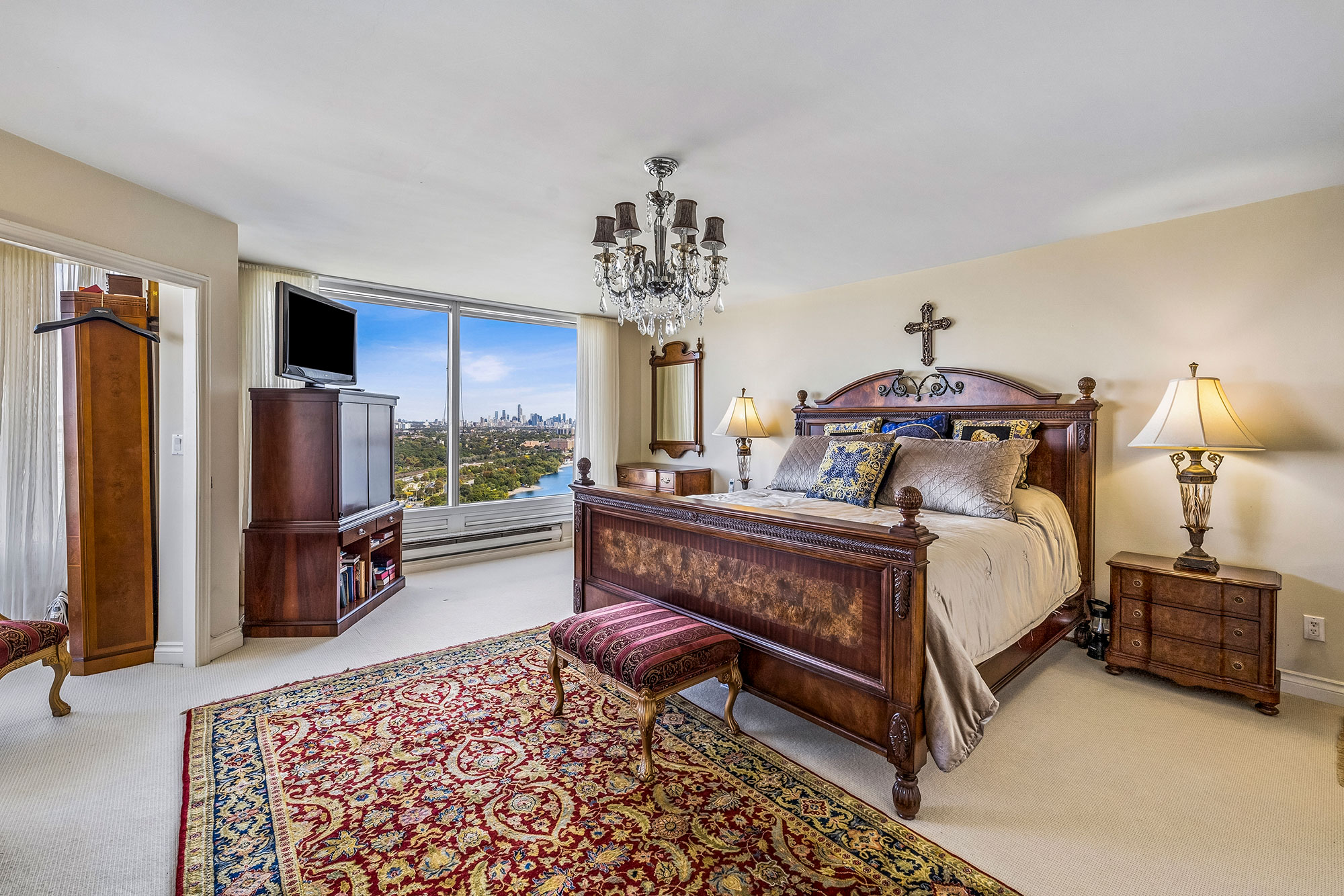 Palace Place Suite 3801