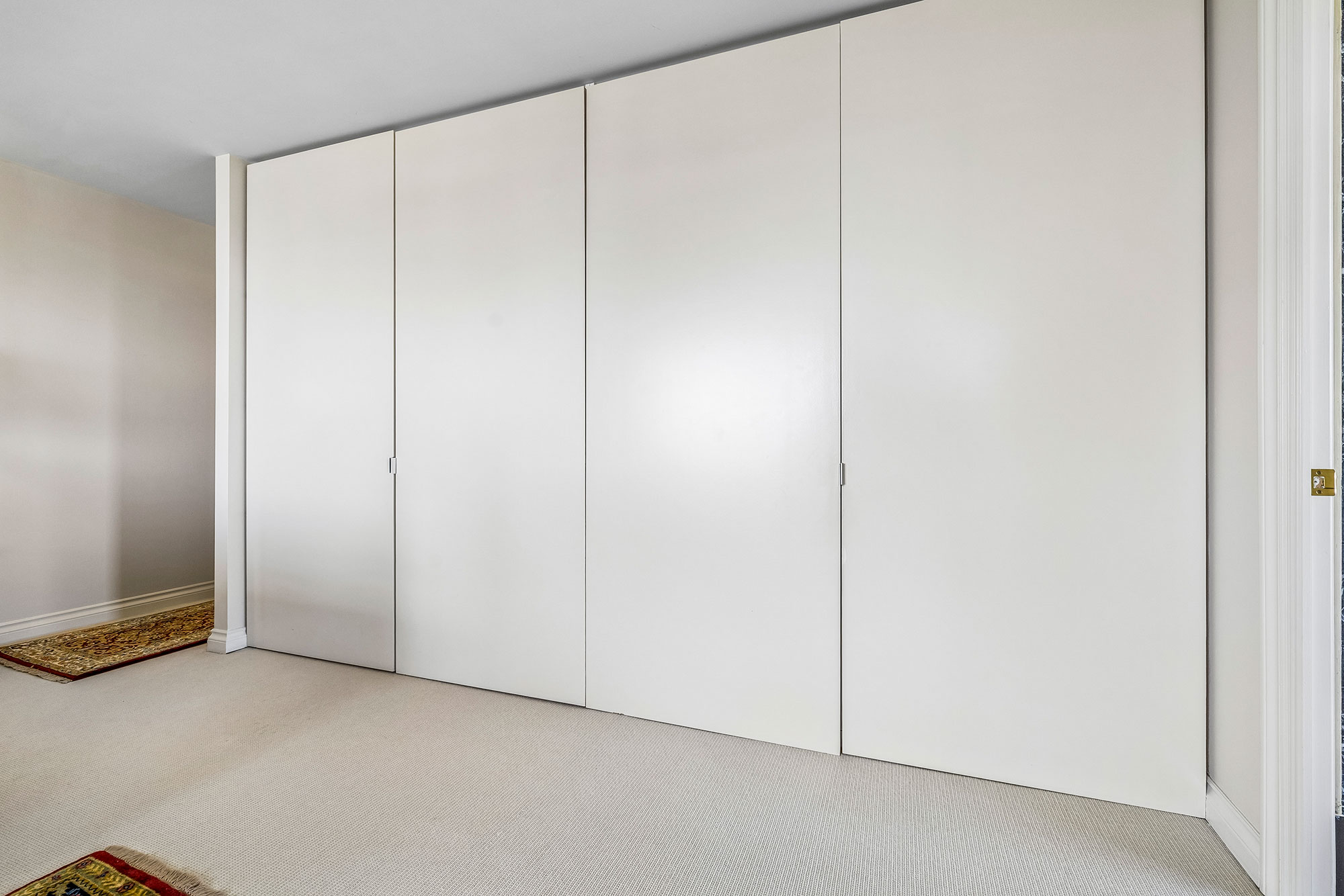 Palace Place Suite 3801