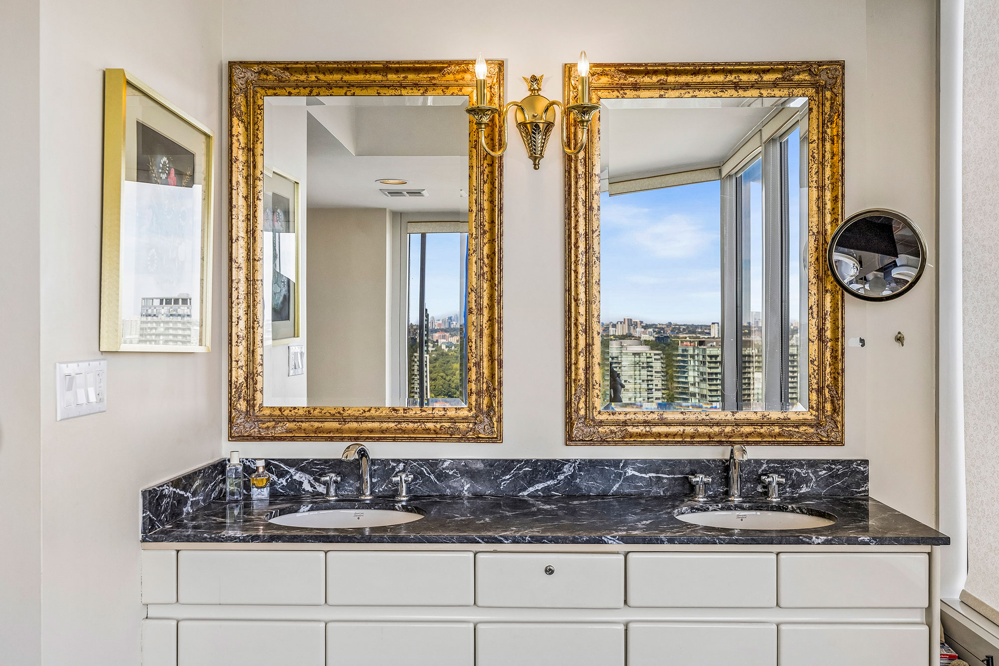 Palace Place Suite 3801