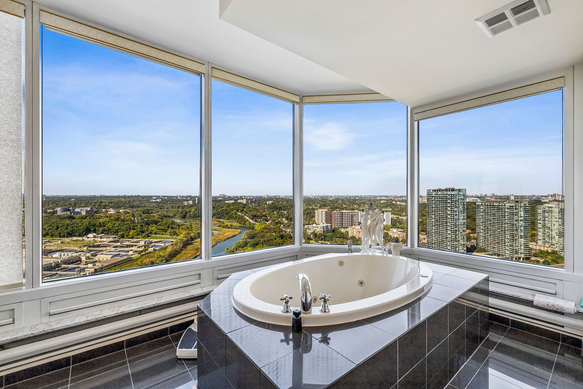 Palace Place Suite 3801