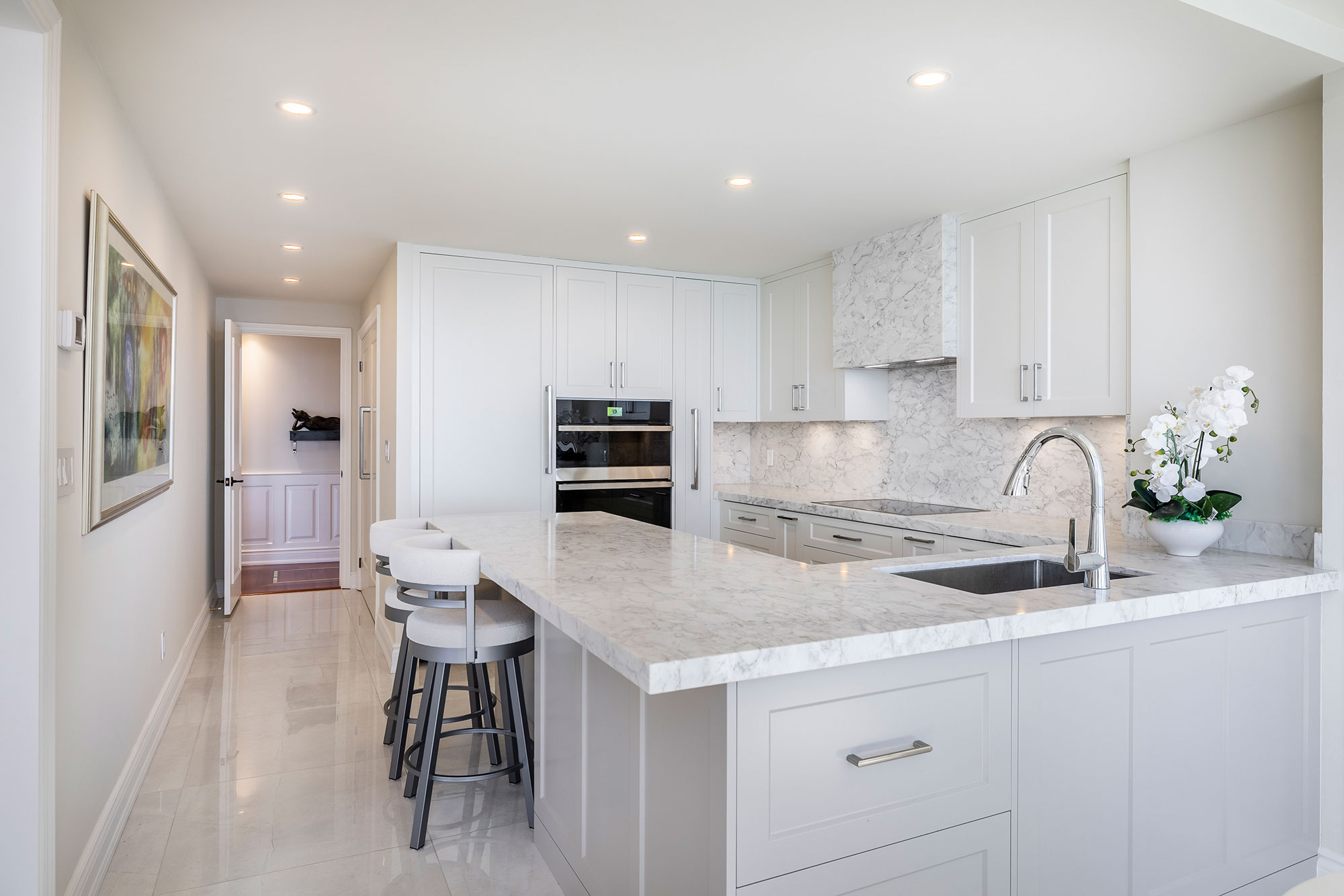 Palace Place Suite 4006