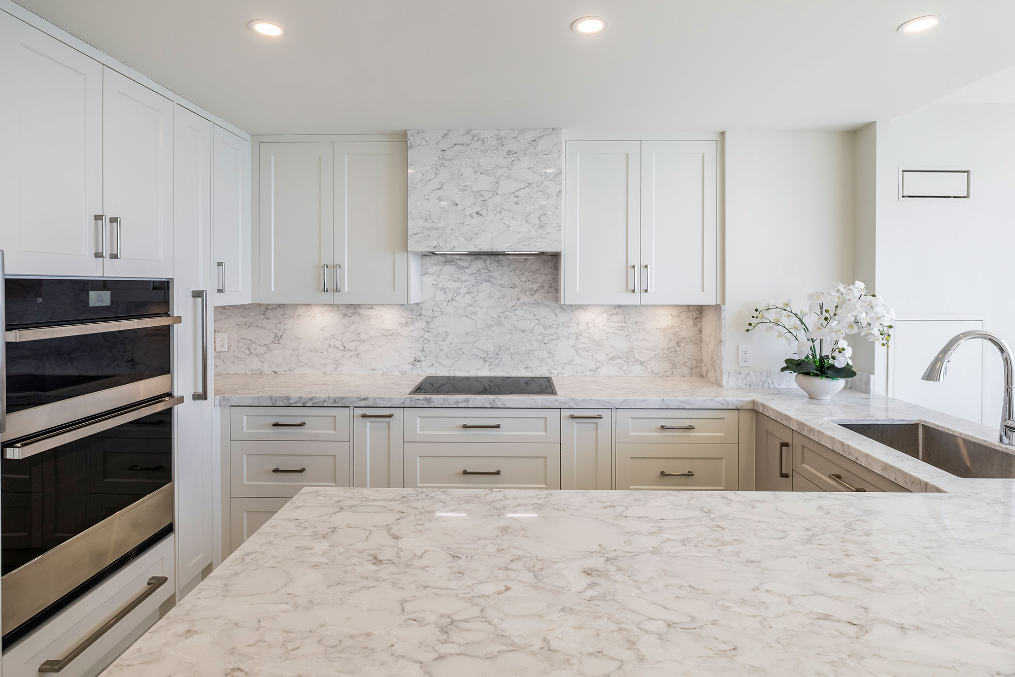 Palace Place Suite 4006