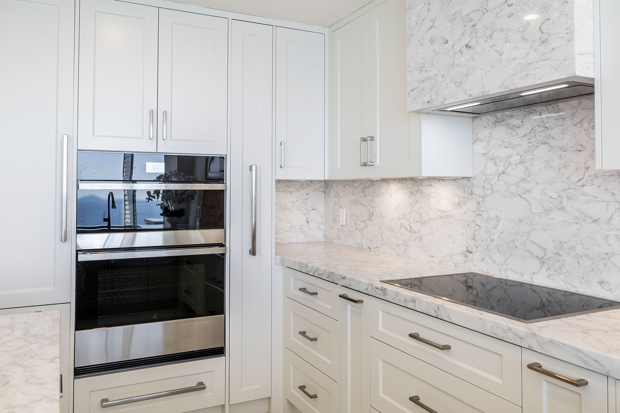 Palace Place Suite 4006