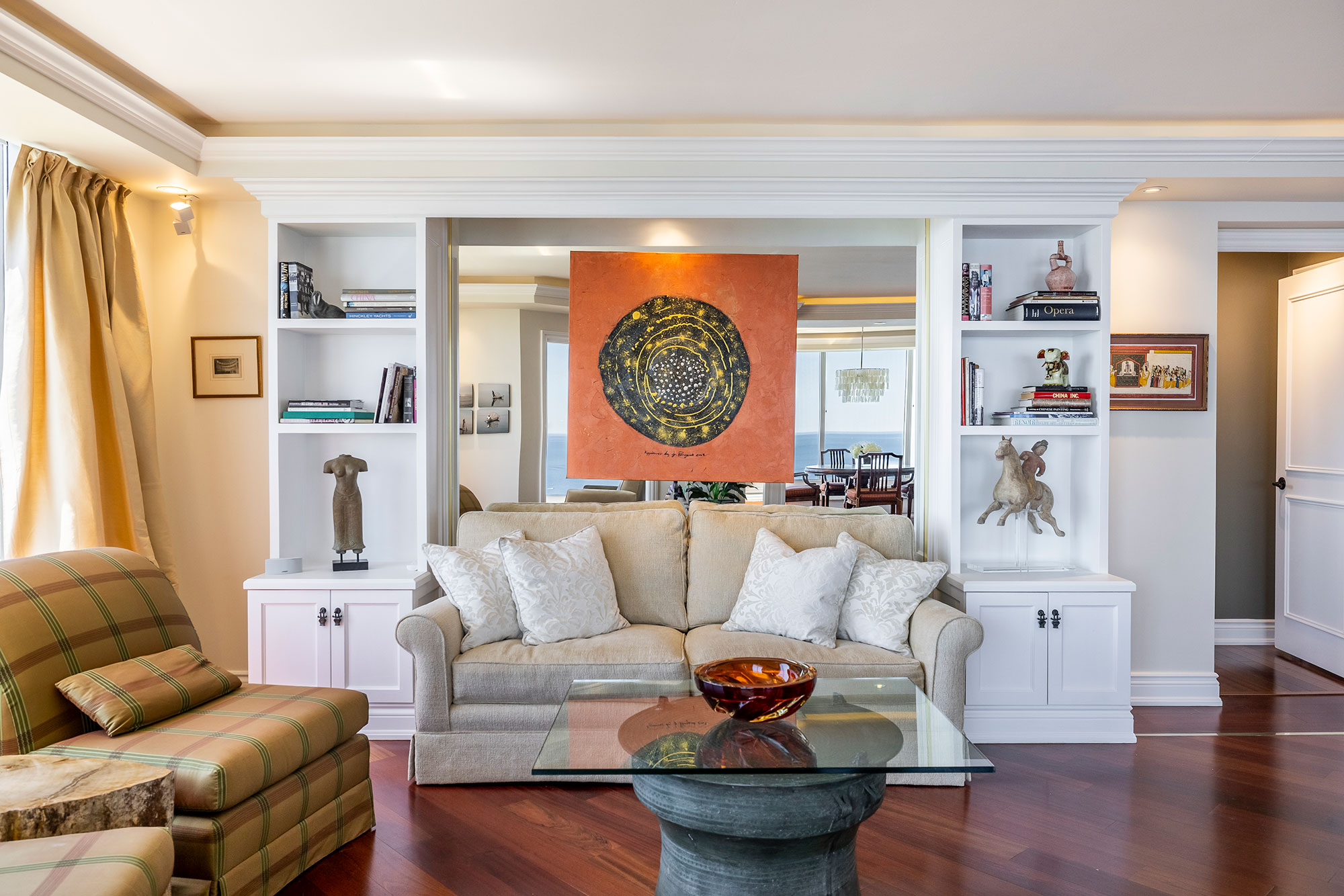 Palace Place Suite 4006