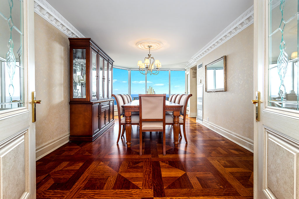 Palace Place Suite 3501