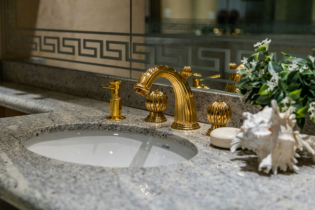 Palace Place Suite 3501