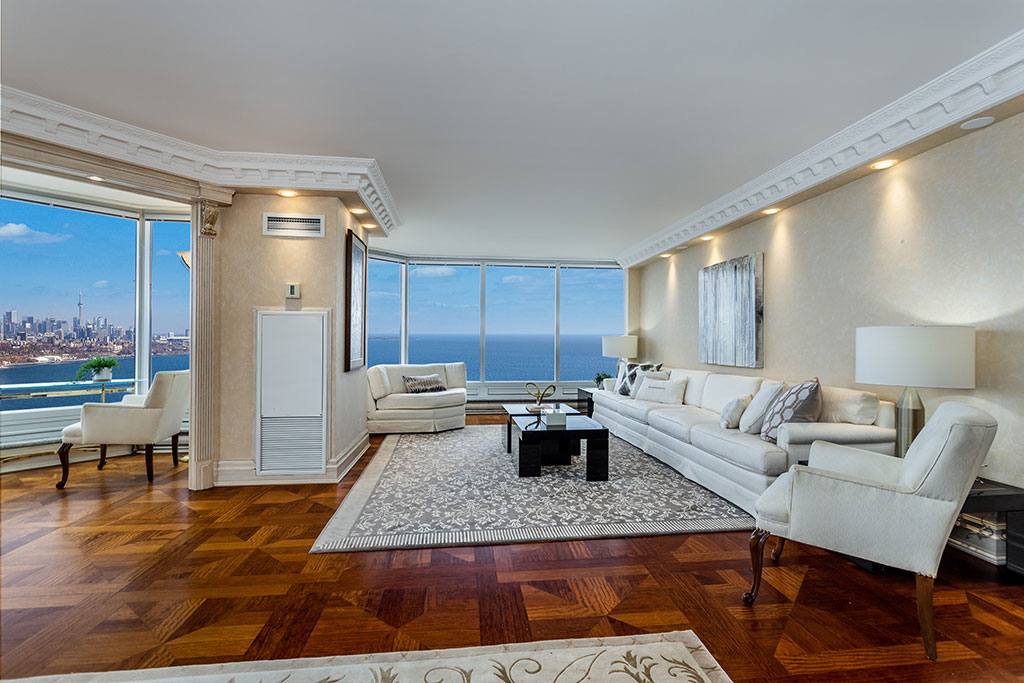 Palace Place Suite 3501