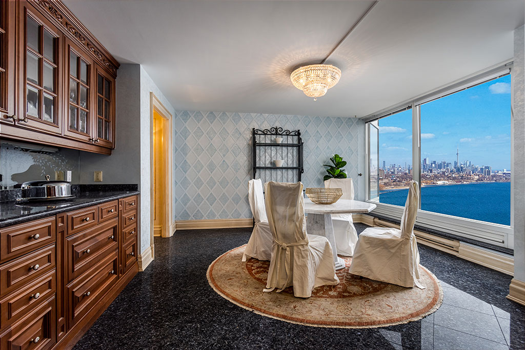 Palace Place Suite 3501