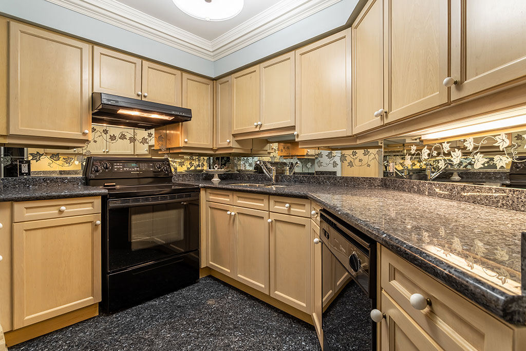 Palace Place Suite 3501