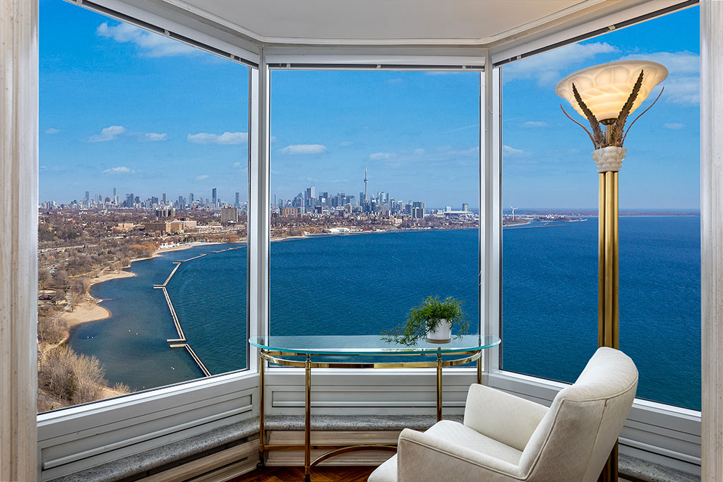 Palace Place Suite 3501