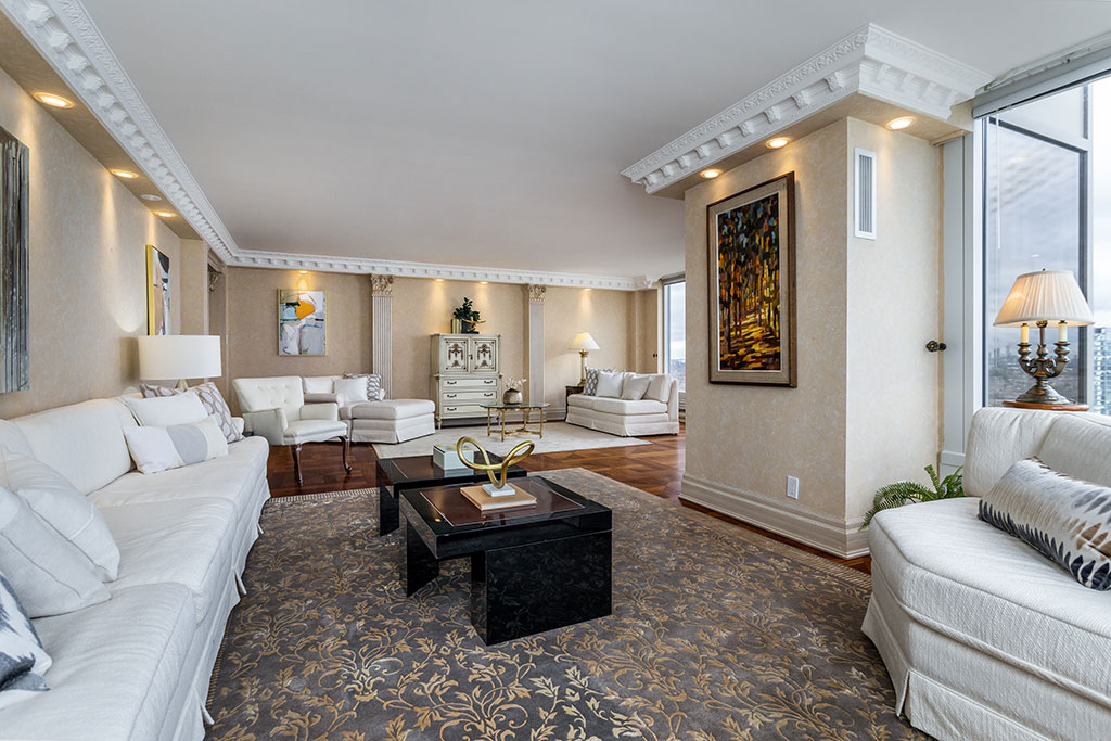 Palace Place Suite 3501